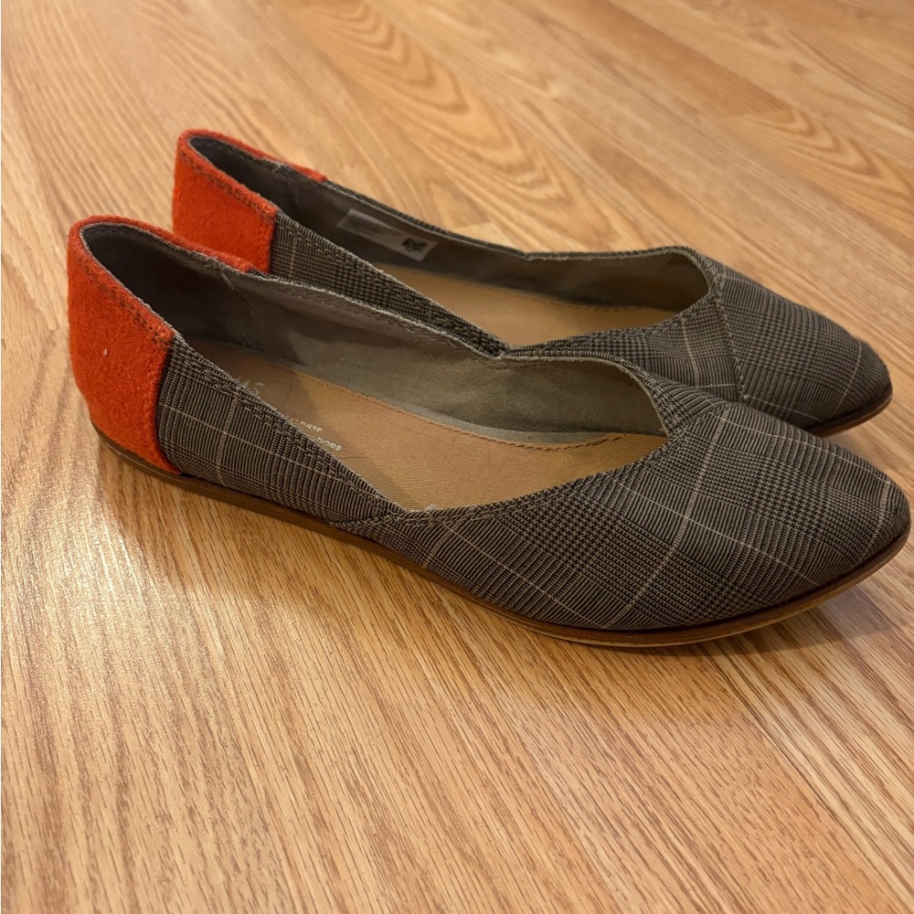 Tom’s Plaid Women's Flats with Orange Accents